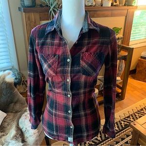 Legendary Whitetails Red Plaid Button Down Long sleeve Shirt